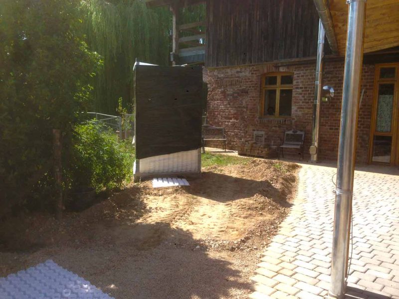 Kiesstabilisierung eines Hof und Einfahrt mit dem Kiesgitter KG30