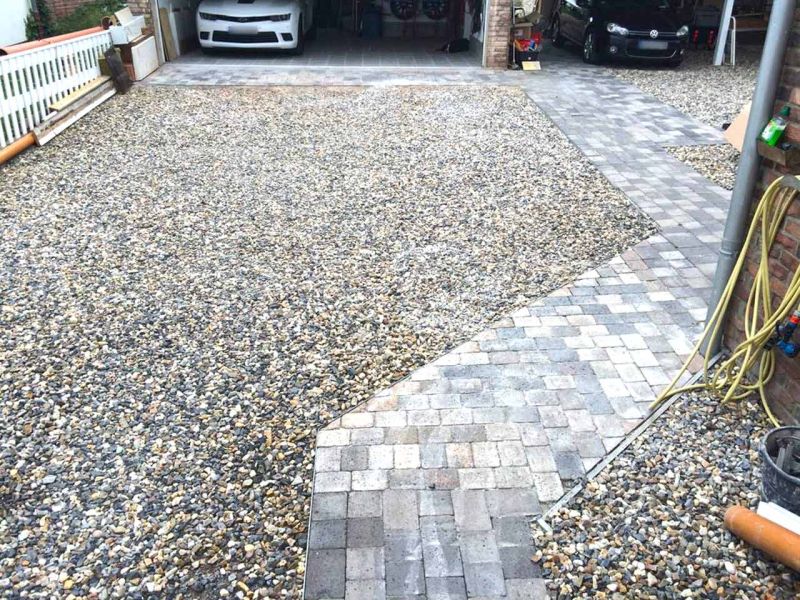 Bodenbefestigung mit dem Bodengitter BG50 einfach selber verlegen und mit Kies verfüllen