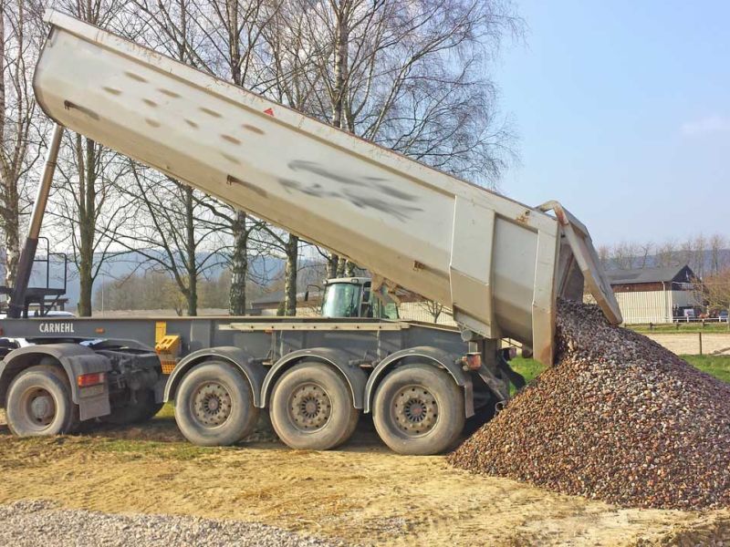 Bodengitter BG50 zur trittfesten Bodenstabilisierung im Reitplatzbau