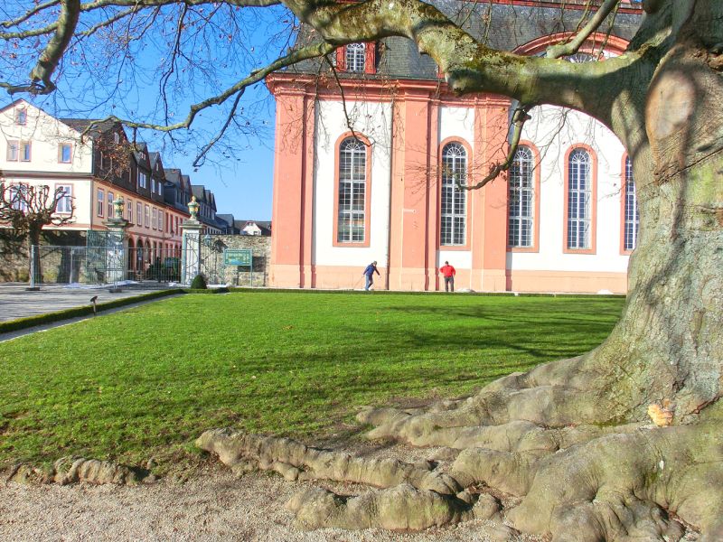 Mobile Baustraße im Schlosspark Weilburg