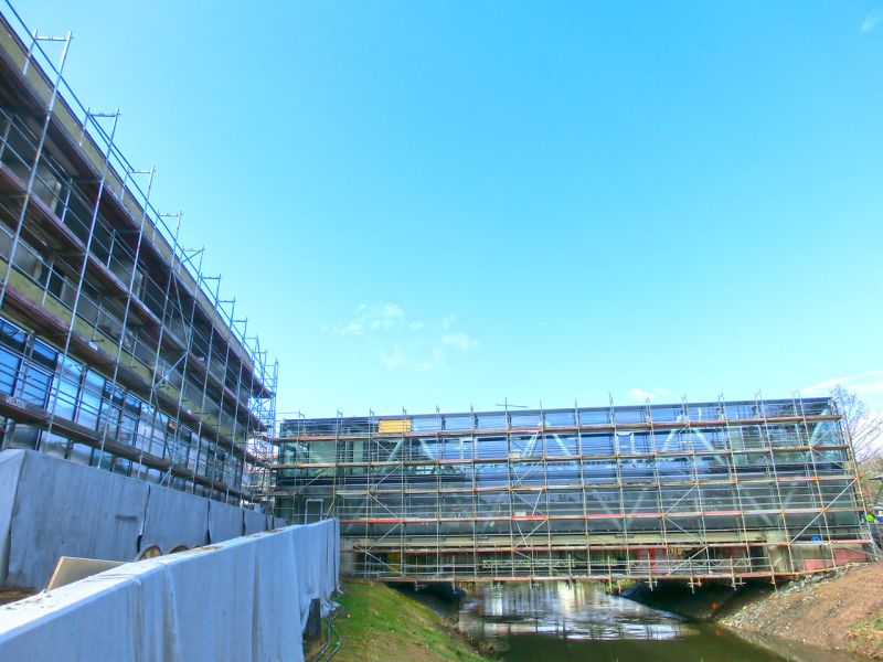 Bodenschutzplatten zum Schutz des Pflasters - Neubau in Bad Vilbel