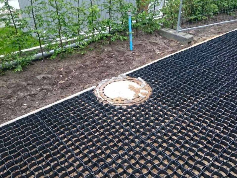 Herstellen einer Feuerwehrzufahrt und Rettungsweg mit dem Bodengitter BG50