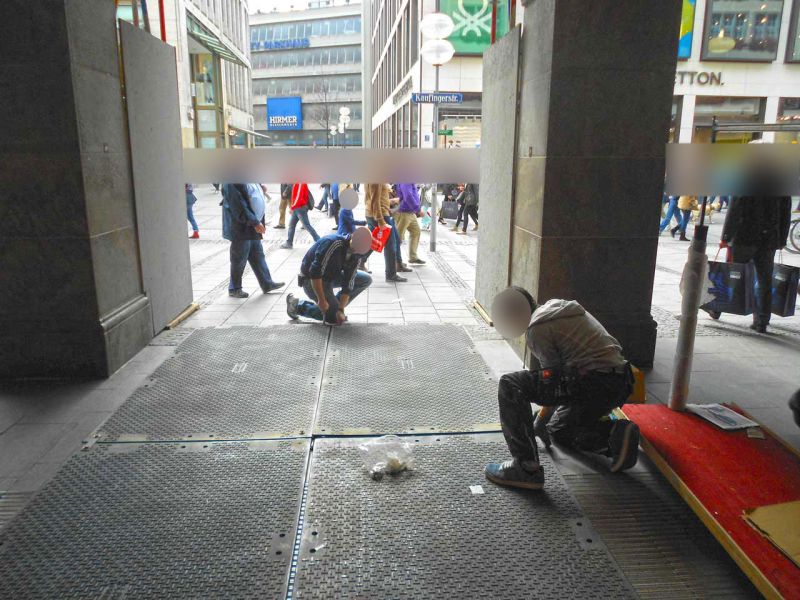 Traglastverteilende Fahrplatten als Bodenschutz in München