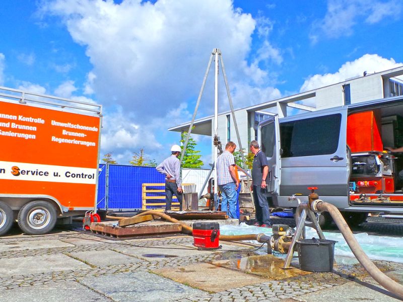 Mobile Baustraße vor dem Bundestag in Berlin
