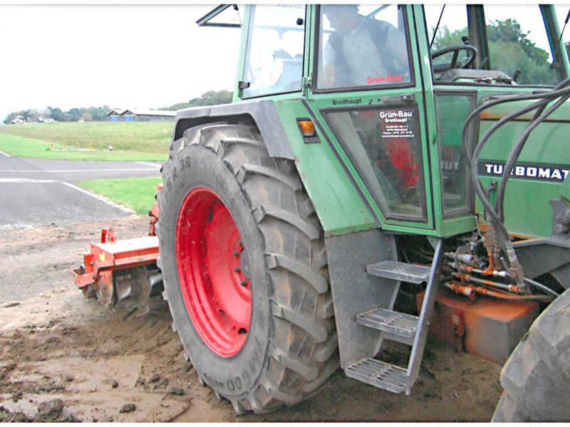 Verlängerung der Auslaufzone einer Flugplatz Landebahn mit dem Bodengitter BG50