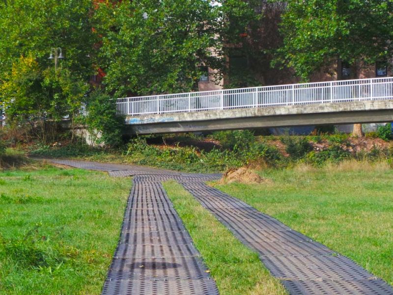 Mobile Baustraße als Zufahrtslösung für die DB Netz AG