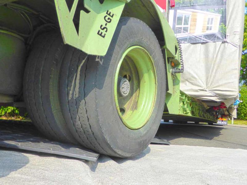 Mobile Baustraße zur Errichtung eines Modul-Hauses in Kassel