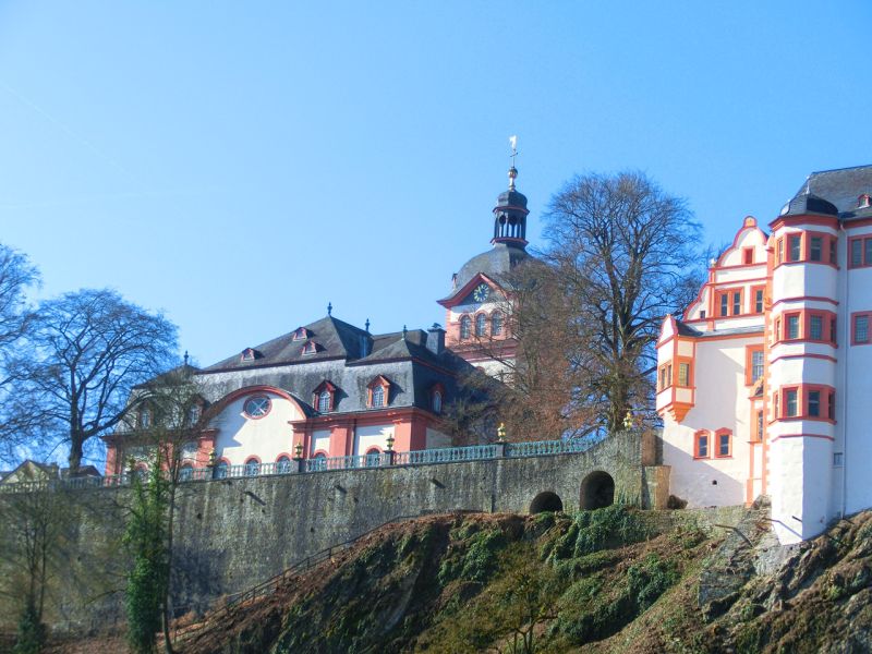 Mobile Baustraße im Schlosspark Weilburg