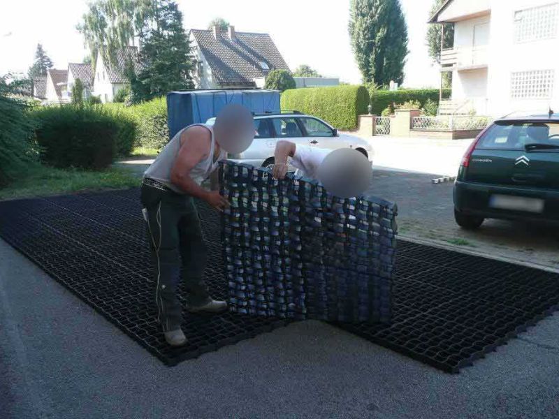 Bodenbefestigung eines Rettungsweg, Feuerwehrzufahrt mit dem Bodengitter BG50