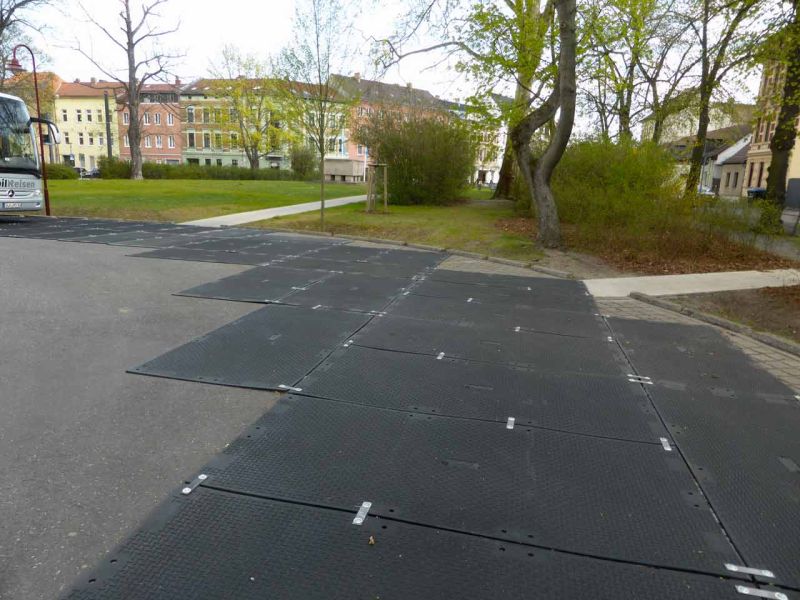 Pflasterschutz für einen temporären Busbahnhof zur BUGA