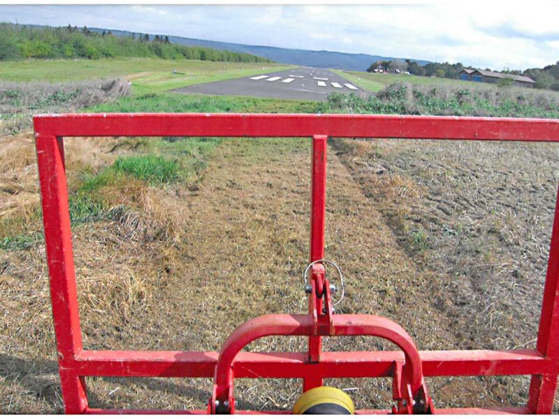 Verlängerung der Auslaufzone einer Flugplatz Landebahn mit dem Bodengitter BG50