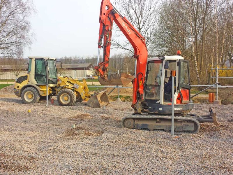 Bodengitter BG50 zur trittfesten Bodenstabilisierung im Reitplatzbau