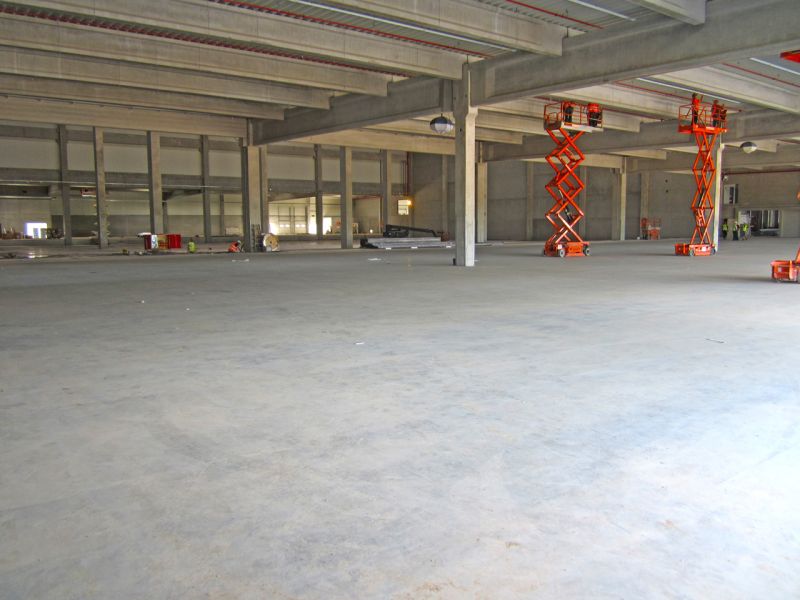 Fahrplatten als Bodenschutz - Neubau Hochregallager 1/2