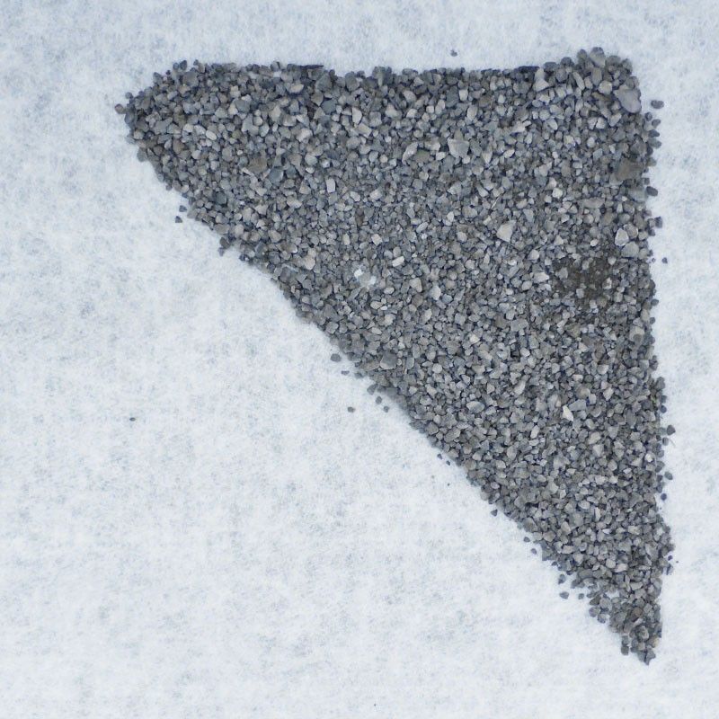 Geotextiler Vliesstoff bzw. Vlies als Rollenware in 3 Größen, 100m², 200m² oder 250 m². Geokunststoff aus PP mit 25 jähriger Lebensdauer in Profi-Qualität.