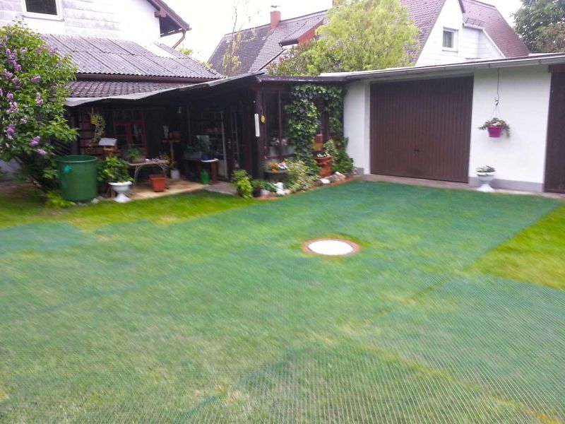 Rasennetz RN640 zur Rasenverstärkung und Rasenschutz im Garten und Hof