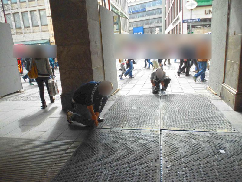 Traglastverteilende Fahrplatten als Bodenschutz in München