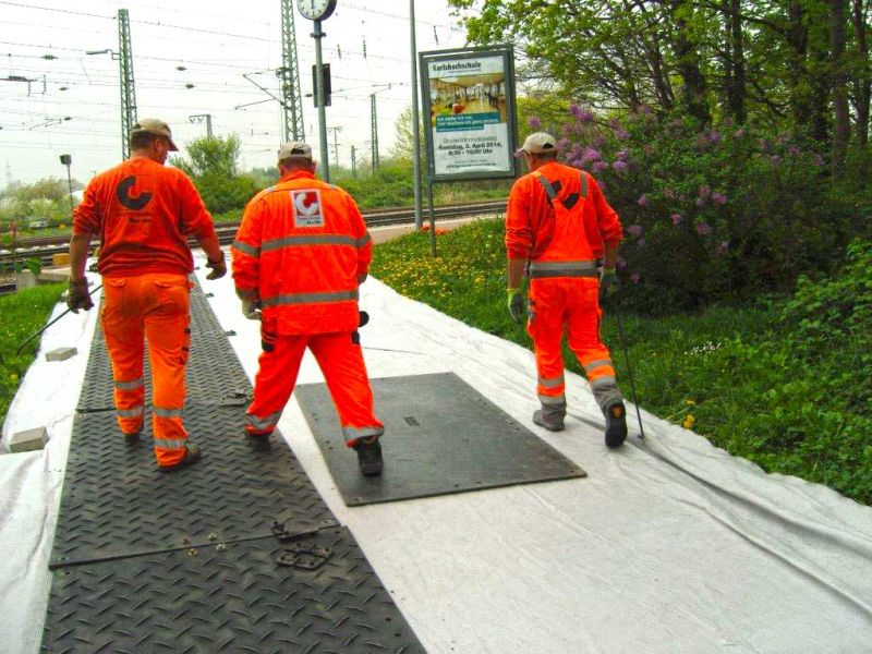Mobile Baustrasse Pflasterschutz Gleisbau 08 referenz
