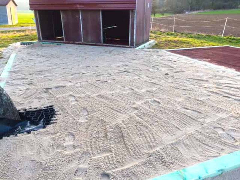 Bodengitter BG50 für ein Pferdepaddock selbst verlegen und verfüllen