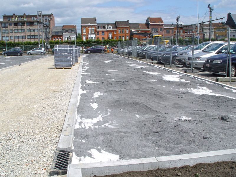 Herstellung eines unversiegelten Parkplatz mit dem Bodengitter BG50