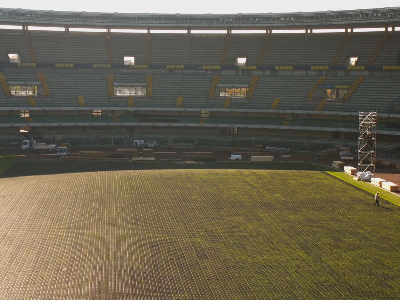 Rasenschutz für ein Event im Fussballstadion mit dem Rasengitter RG24