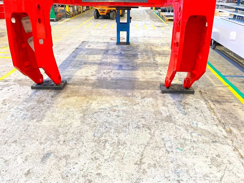 Unterlegplatten zur Unterlegung von Bauteilen und Fahrgestellen im Fahrzeugbau