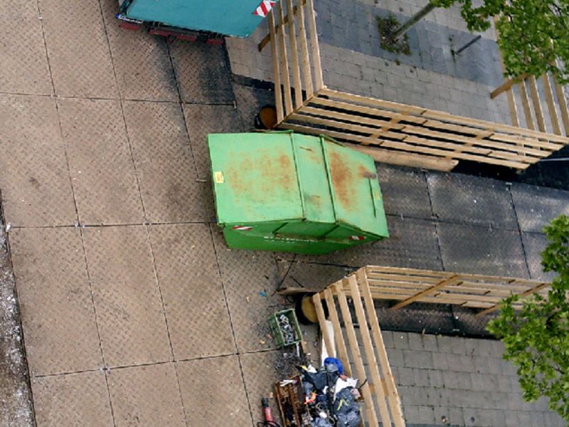 Temporäre Arbeitsplattform im innerstädtischen Bereich mit der s:tek 48