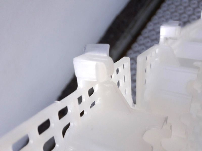 Sie möchten eine Kiesfläche als Stellplatz für ihren PKW anlegen ohne das Spurrillen durch die Befahrung entstehen? Wir empfehlen das Premium Kiesgitter KG30!