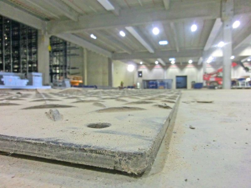 Fahrplatten als Bodenschutz - Neubau Hochregallager 2/2