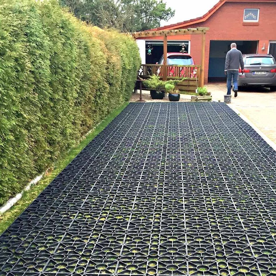 Rasengitter RG24 · 0,25 m² · 500 x 500 x 24 mm · 1,00 kg · Belastbar bis ca. 100 t/m² · On-Top Verlegung ohne Unterbau · Rasenbefestigung