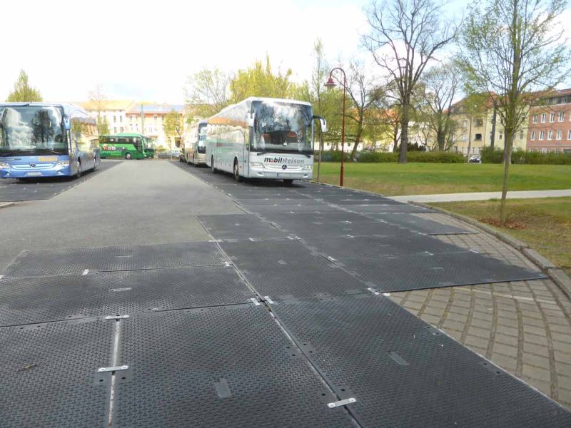 Fahrplatten Pflasterschutz Bus Bahnhof 020 referenz