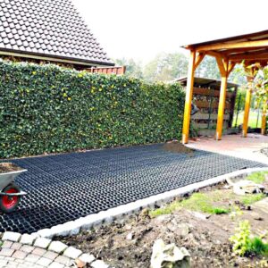 Bodengitter zur maximalen Bodenbefestigung von Rasenflächen, Schotter, Kies, Splitt & Sand in Profi-Qualität. Belastbar bis 500 t/m² gem. DIN1072 SLW60.