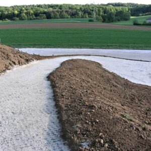 Ankergitter AG60, 400 x 400 x 60 mm, 0,9 kg. Bodengitter mit integrierten Ankerelementen, Drainagefunktion & extremer Lastverteilung. Profilierte Oberfläche.
