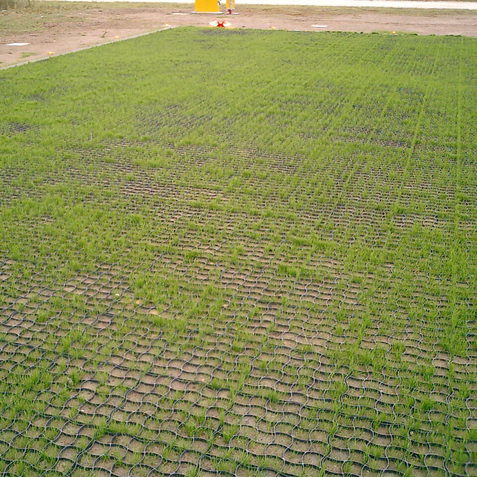 Bodenbefestigung mit Bodengitter BG50