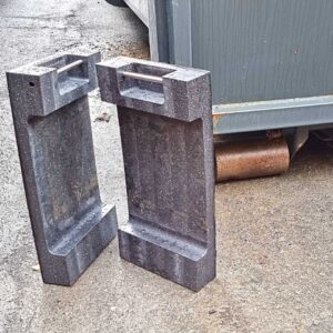 Containerplatte aus Kunststoff zum sicheren abrollen und absetzen von Containern