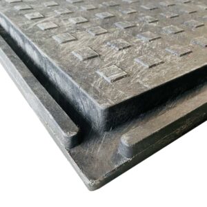 Detailansicht der Falznut der FastFloor FF43 Bodenmatte zum Schutz von empfindlichen Untergründen.