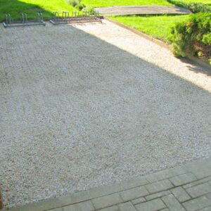 Kiesgitter KG30 ·580 x 580 x 30 mm · 400,0 t/m² · 16 Kopplungen · Galabau Profi-Qualität zur Stabilisierung von Wegen und Flächen mit Kies, Schotter und Splitt.