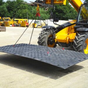 MaxiTrack · 1800 x 900 mm · 40 kg leicht · bis zu 130 t belastbar · Overlapping-Verbund-System · Beidseitig Profiliert · Einsetzbar als Mobile Baustrasse, Fahrstrasse & Plattform