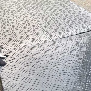 Schnellverbinder, Verbindungsklammern für Fahrplatten aus Kunststoff