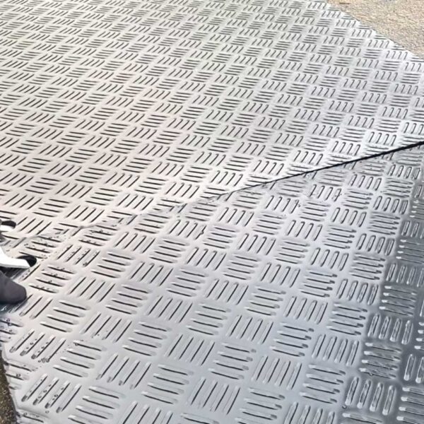 Schnellverbinder, Verbindungsklammern für Fahrplatten aus Kunststoff