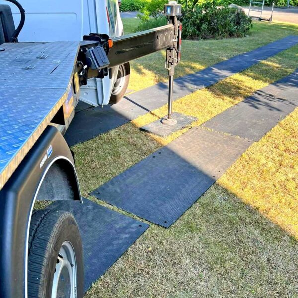 v:tek Mini Fahrplatten, Robuste & bruchstabile Fahrplatte aus HDPE Kunststoff mit Profilierung.