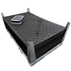 x:tek Fahrplatten aus Kunststoff, 2000 × 1220 mm, beidseitig profiliert, als 20er Fahrplatten-Set inkl. Stahlpalette