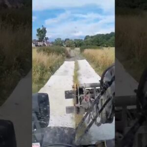 xtek Fahrplatte im Video als Baustrasse in der Bohrtechnik