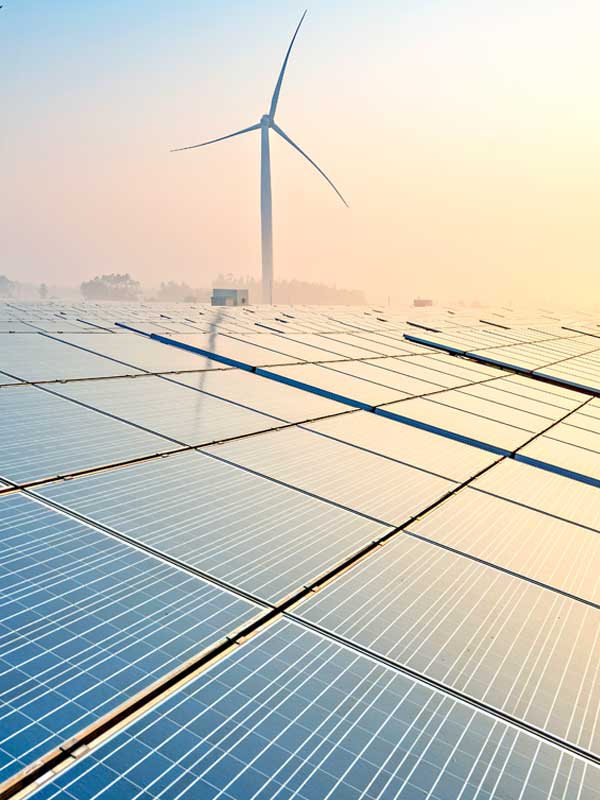 Windkraftanlagen & Solarparks