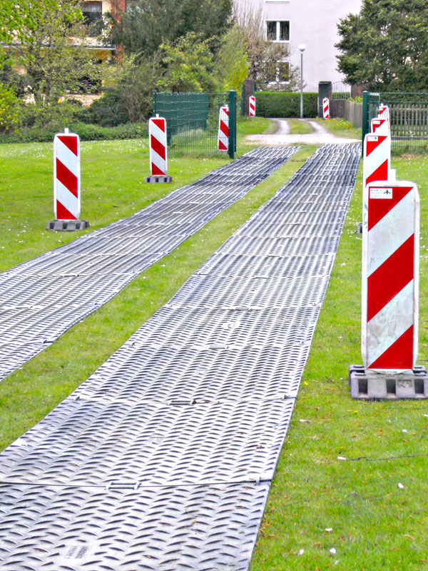Temporäre Behelfsstraße als Ausweichfläche mieten