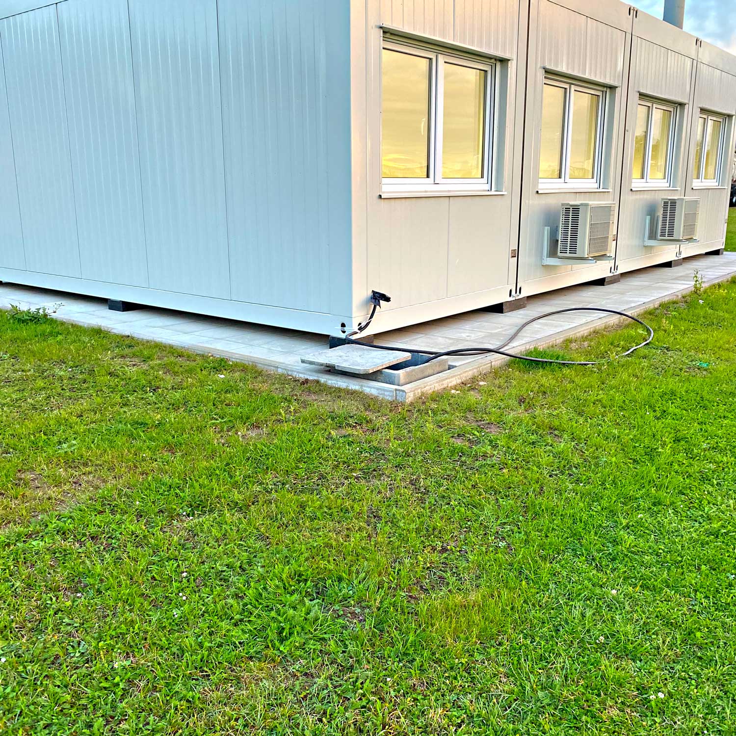 unterlegplatten zur lastverteilung fuer buerocontainer 002 qu