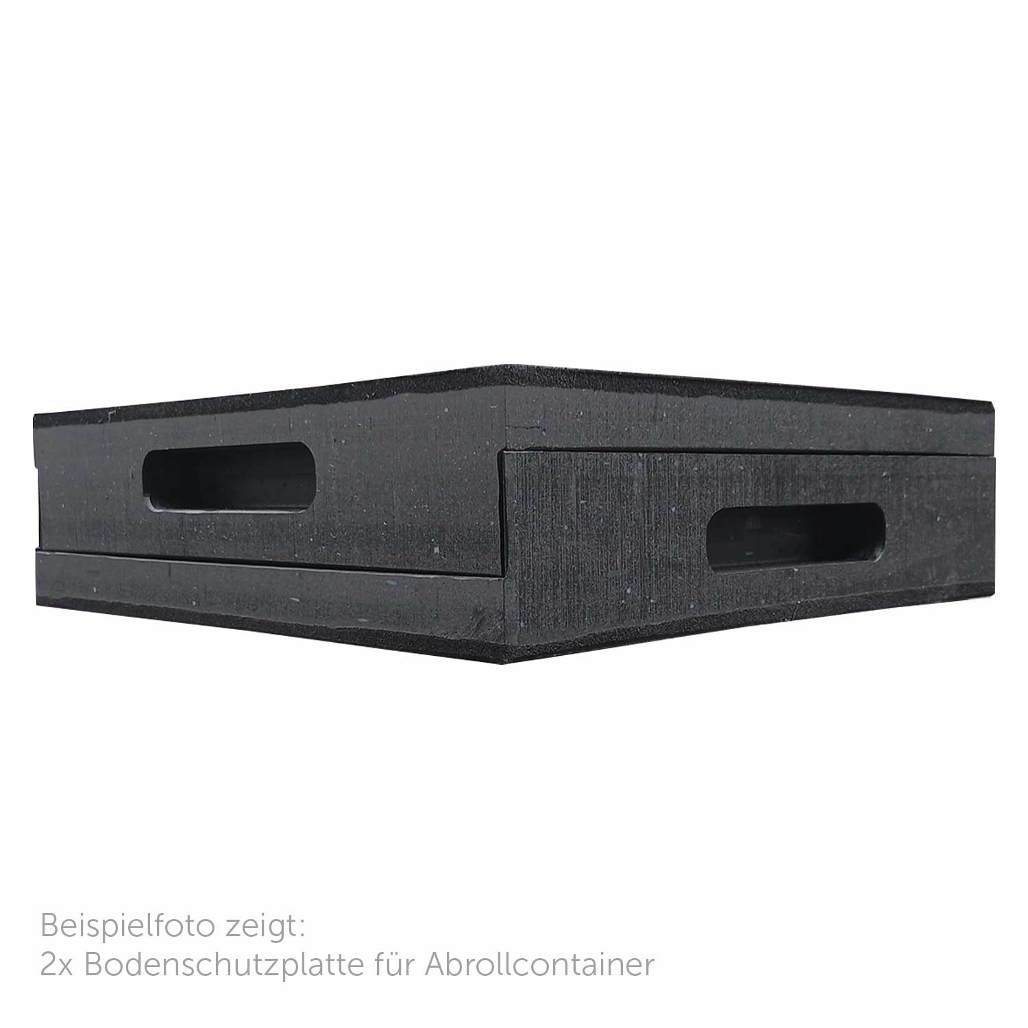 Zwei Abrollcontainer-Bodenschutzplatten ineinander verzahnt