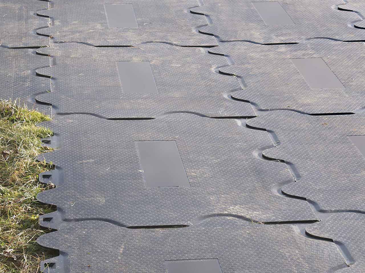 Scobaplate Bodenschutzplatte verlegt