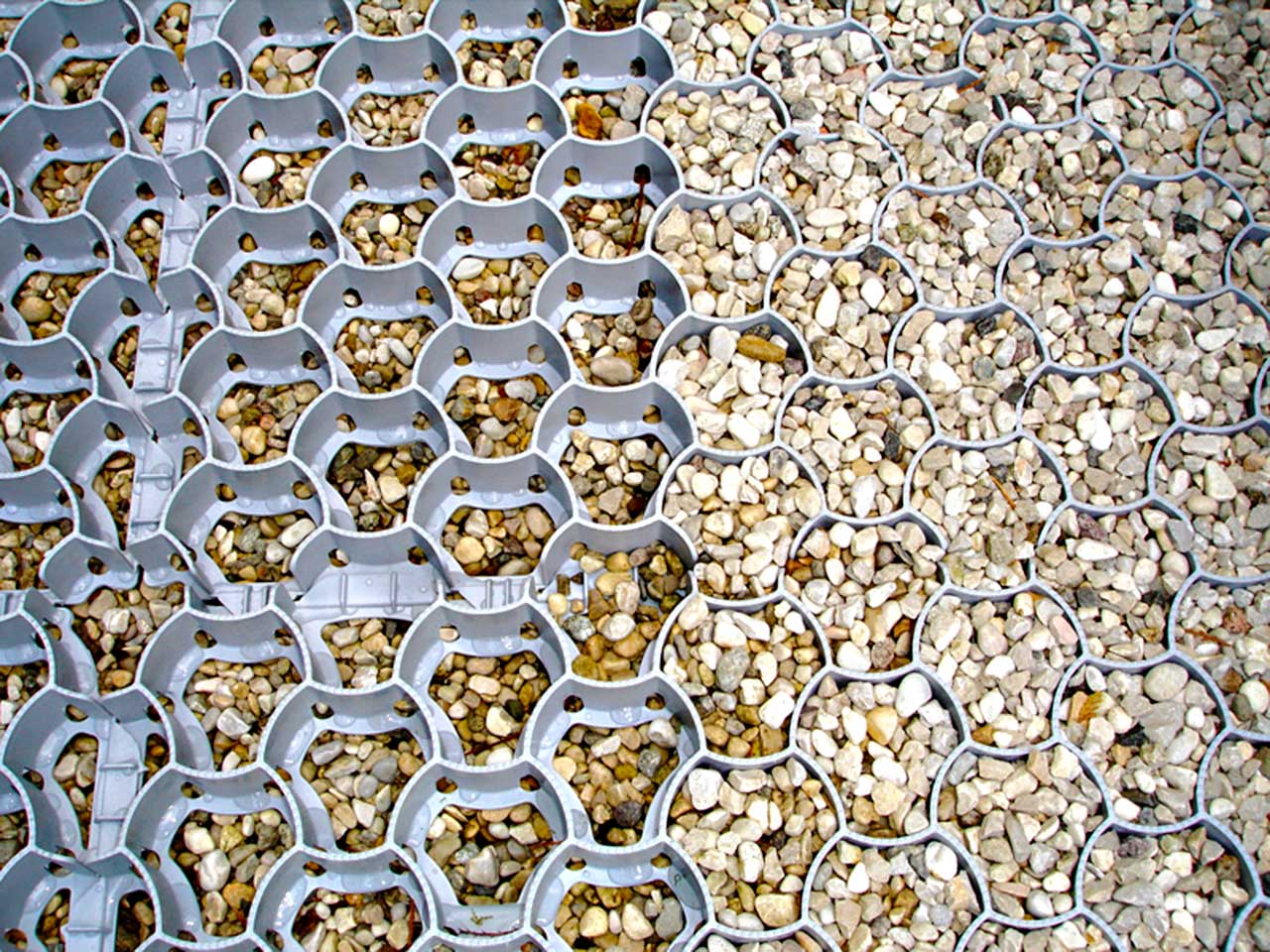 Bodenwabe BW40 mit Kiesbefüllung