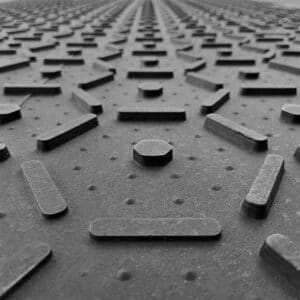 MaximumGrip-Profil im Detail Nahaufnahme des MaximumGrip-Profils für hohe Traktion bei Fahrzeugen