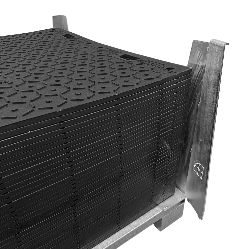 Geöffneter Klappwinkel der s:tek PRO Transportbox